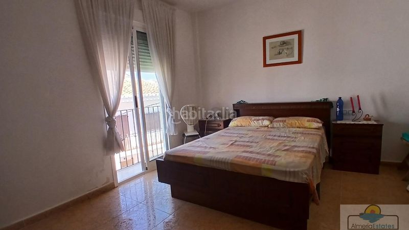 Foto 380808d4-4d8b-4944-929e-8bb63a7979b6. Casa adossada a Albox