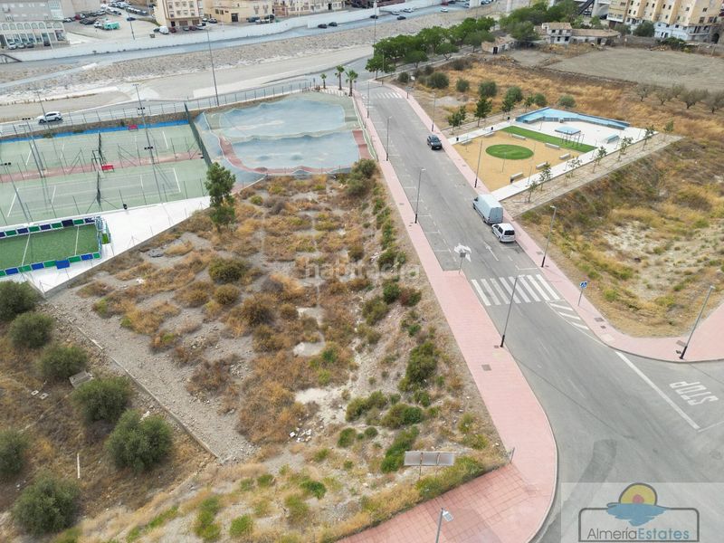 Foto cd321643-eb09-46a0-80d4-54da0b24fb54. Terreny residencial a Albox