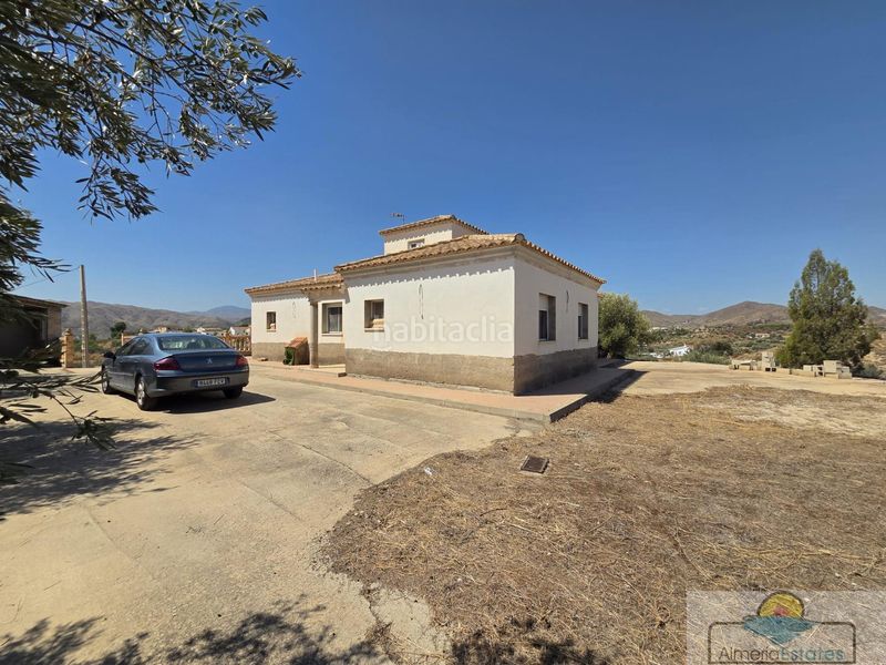 Foto 76d5f739-c258-4037-810a-882ed0a5600c. Chalet cantoriavilla en Albox