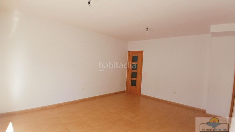 Foto 2cf08b36-4356-4c01-b8ad-f05fb3e65836. Flat with parking in Albox