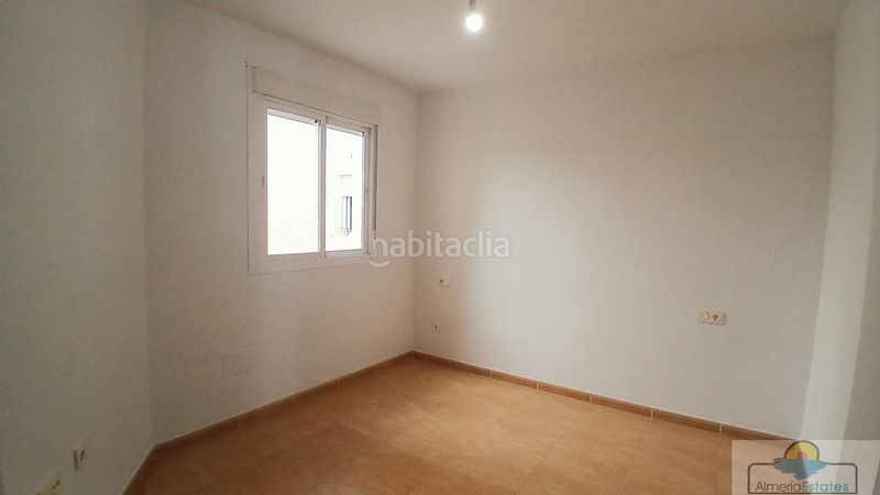 Foto 73c71a44-cac7-48f7-897e-77251bfb427e. Flat with parking in Albox