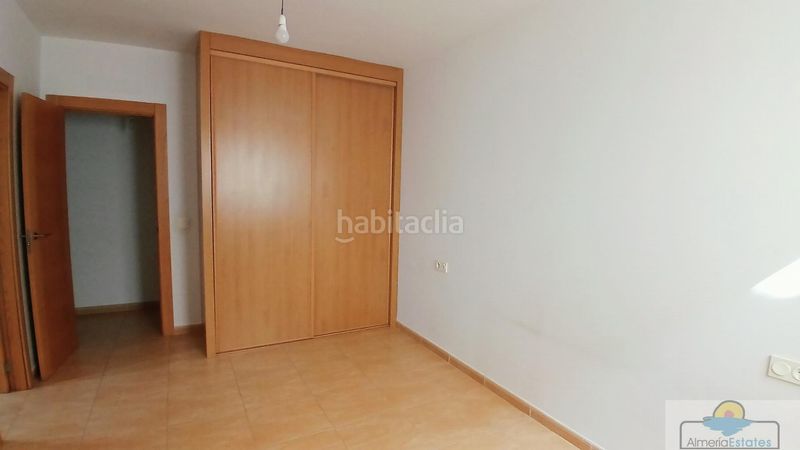 Foto ff5c942c-27da-488f-8931-0223850fd4e7. Flat with parking in Albox