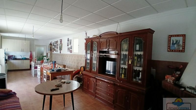 Foto 274275f4-2c8d-48a1-ad53-b2e008fb66a4. Xalet a Albox