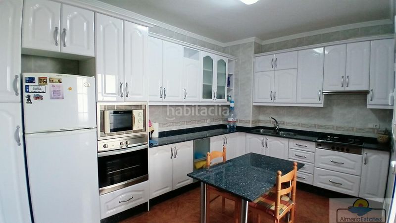 Foto 6e52f247-8e50-4a0d-bdde-f10c4807a529. Casa amb aparcament a Albox