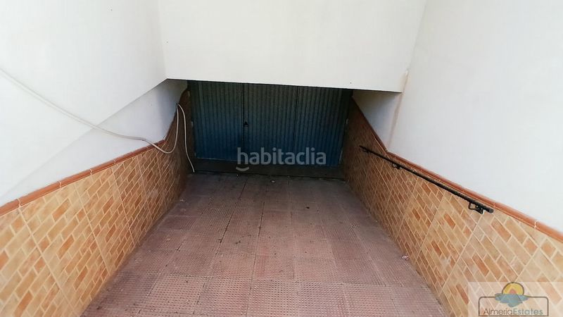 Foto b481430c-4a22-46c8-adba-0a60da135a2e. Casa amb aparcament a Albox