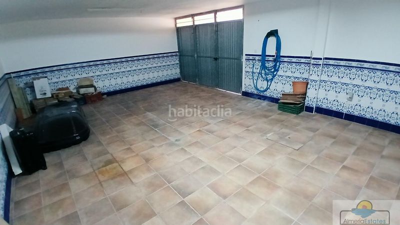 Foto e8278272-51cf-4807-9b96-a294a67e6ab5. Casa amb aparcament a Albox