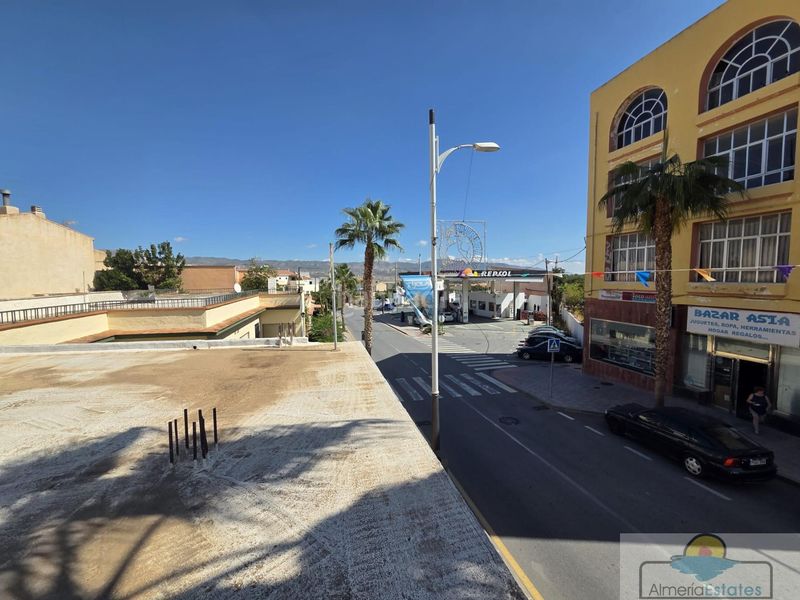 Foto 06a139da-f541-4c2d-be61-b082183df3df. Local comercial a Albox