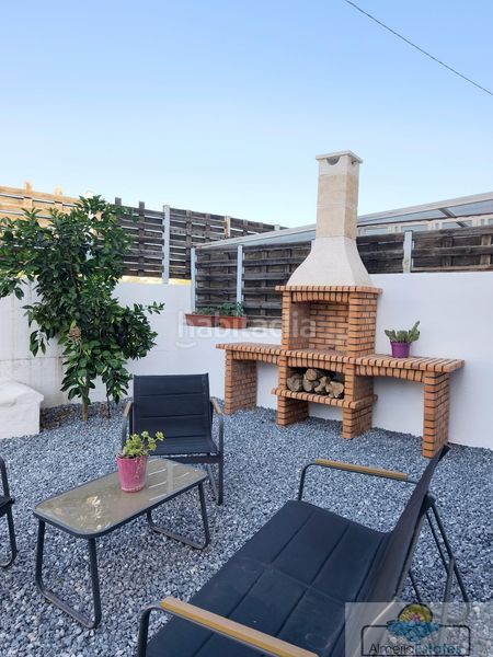 Foto 4cfe8385-4bda-4881-8425-a739e65bd96c. Casa adossada a Albox