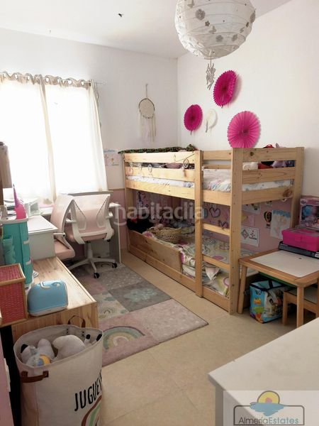 Foto c3703bf8-5cb5-4b9d-af66-c66847f27bd1. Casa adossada a Albox