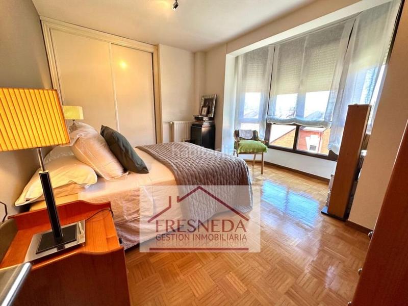 Foto 7fd8af62-46e2-4930-a296-f0a1319e2b73. Lloguer casa adossada amb calefacció aparcament a Siero