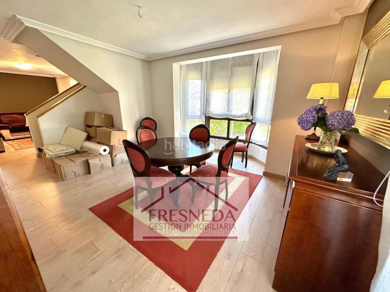 Foto 9a686b1f-a687-41dd-99c5-b10e0936bdda. Lloguer casa adossada amb calefacció aparcament a Siero