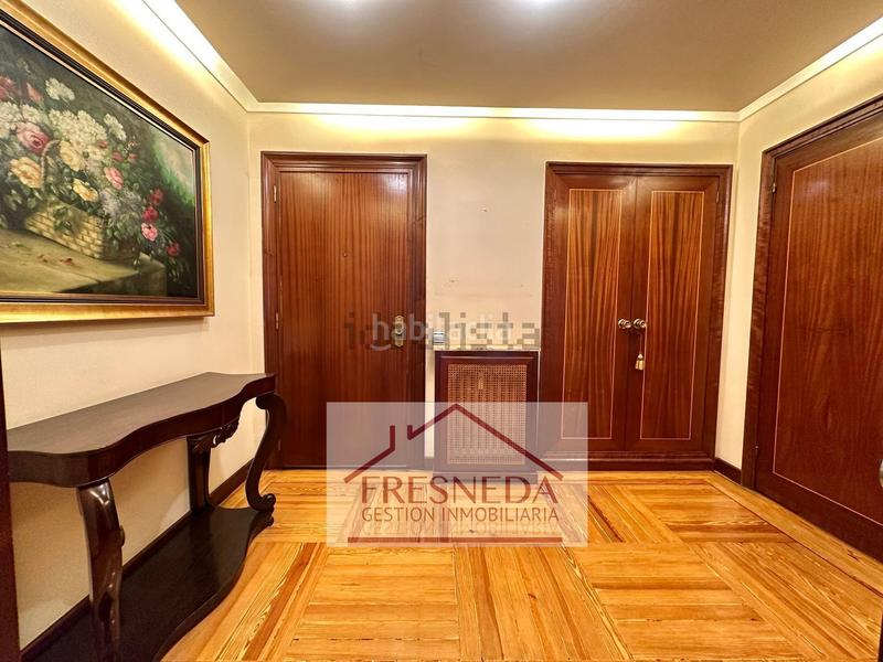 Foto 40cd3c5d-1a17-44a3-b353-fb2d99759ab3. Appartamento con riscaldamento parcheggio in Plaza de América Oviedo