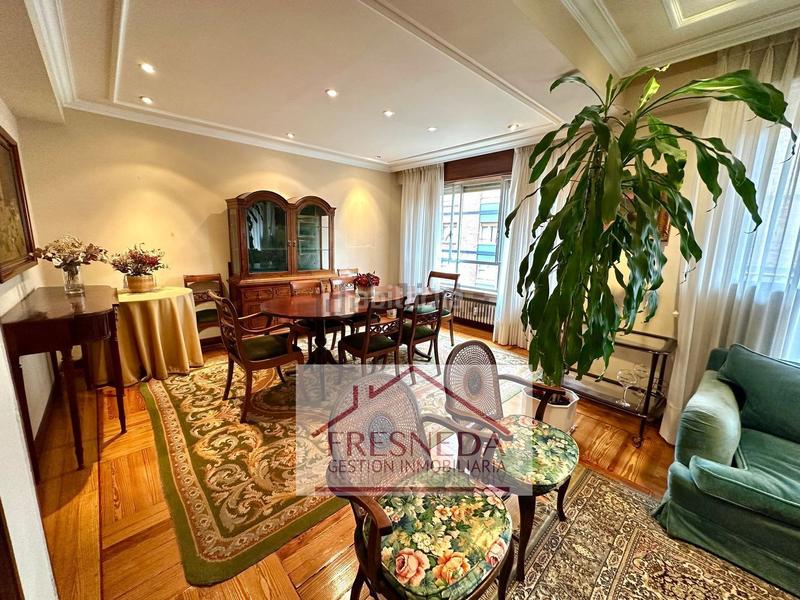 Foto d1587e97-213b-4c7f-b226-9041797d5c28. Appartamento con riscaldamento parcheggio in Plaza de América Oviedo