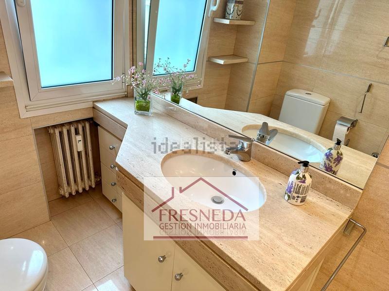 Foto f3576540-0ace-41a6-957e-86b3424158fd. Appartamento con riscaldamento parcheggio in Plaza de América Oviedo