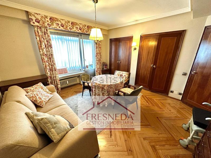 Foto 7c83b047-665f-4b1d-ab9a-121247ab36e0. Appartement avec chauffage parking dans Plaza de América Oviedo