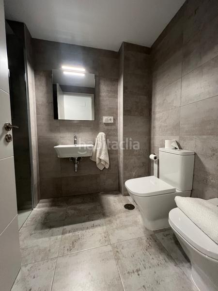 Foto be829a79-cc56-43d5-a00a-d5d2a6a94959. Alquiler piso en avenida principal 1 impresionante ático urbanización La Fresneda en Siero