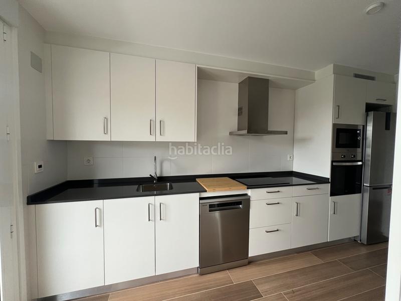 Foto fffd1ab6-9279-4868-aab9-707a70fc141e. Miete etagenwohnung in avenida principal 1 in La Fresneda Siero