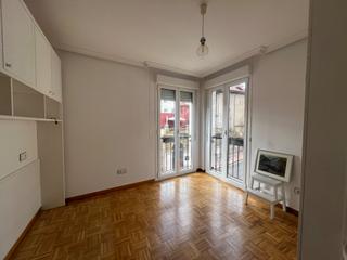 Location Appartement  Calle jovellanos. Piso luminoso en el centro de oviedo