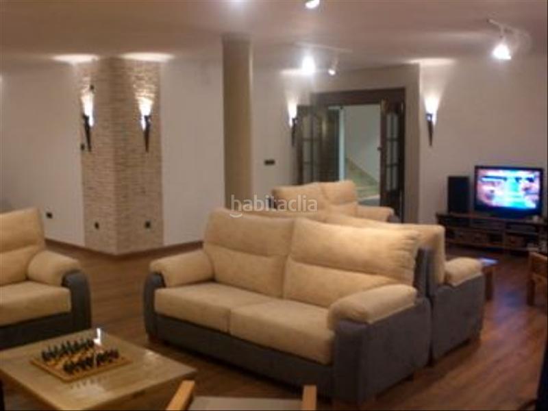 Foto 0b22518b-c579-4272-9880-d562432cc7b9. Xalet amb calefacció aparcament piscina a Foz