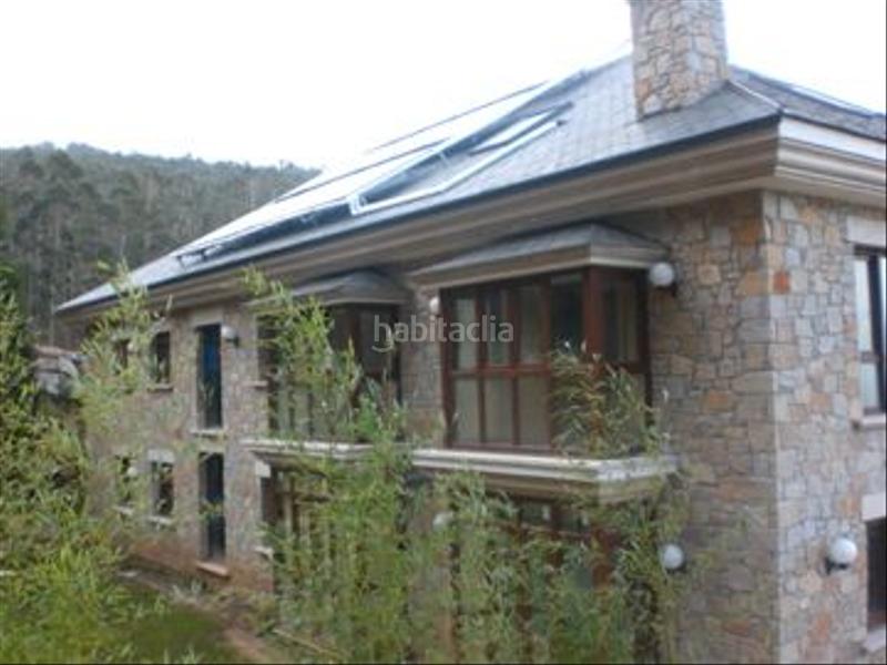 Foto 240dc7ff-520a-4767-8e49-3ce27b4d88c1. Xalet amb calefacció aparcament piscina a Foz