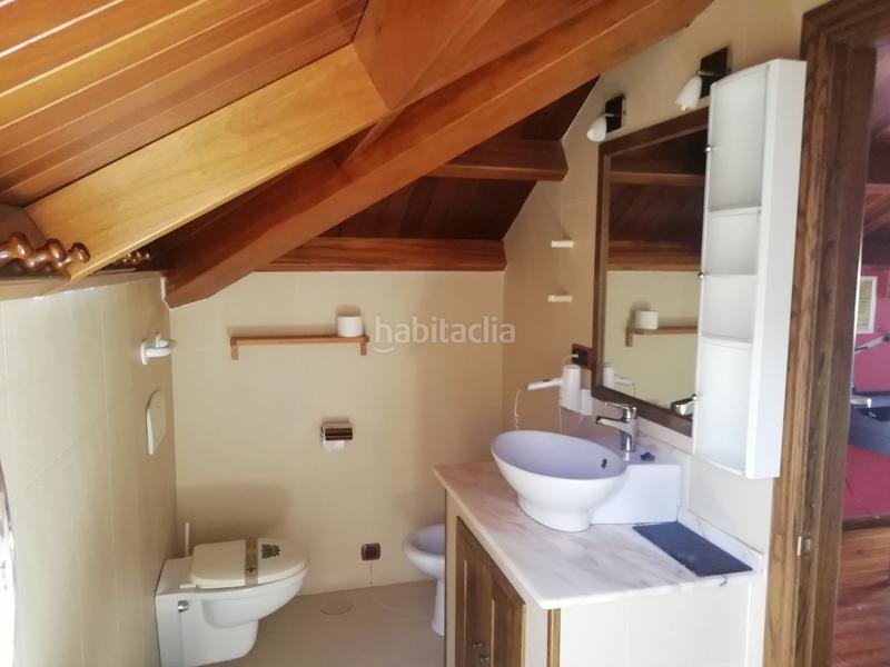 Foto f11afbe8-3aaf-4b1d-ab50-753cad370e92. Xalet amb calefacció aparcament piscina a Foz