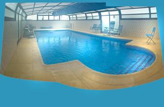 Xalet  Camio folgueiras. El hotel cuenta con piscina climatizada, diez habitaciones con s