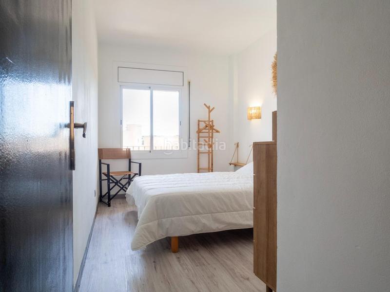 Foto 51a76f8b-72c9-440e-8068-34ceb2f5a1a3. Apartamento piso con vistas al mar y a pocos pasos de la playa en Escala (L´)