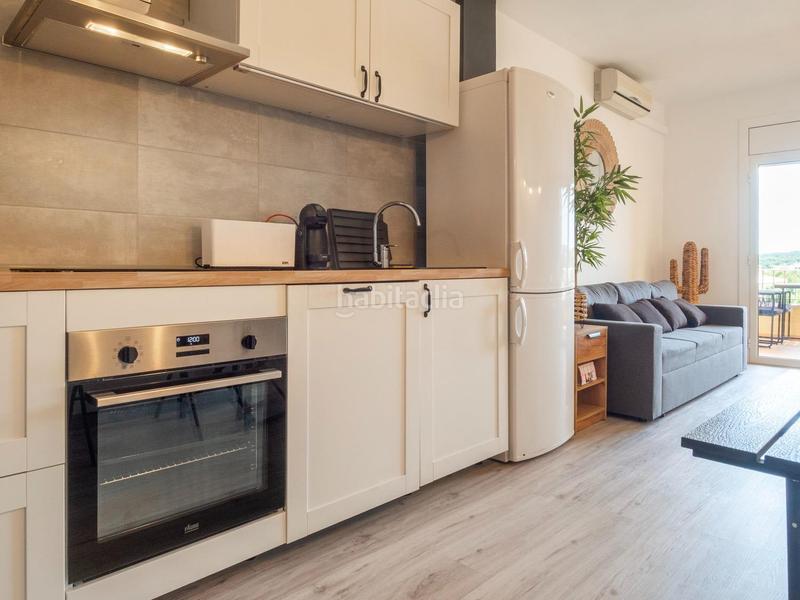 Foto c512678c-aef9-4c7c-b6ea-fe6849ec5340. Apartamento piso con vistas al mar y a pocos pasos de la playa en Escala (L´)