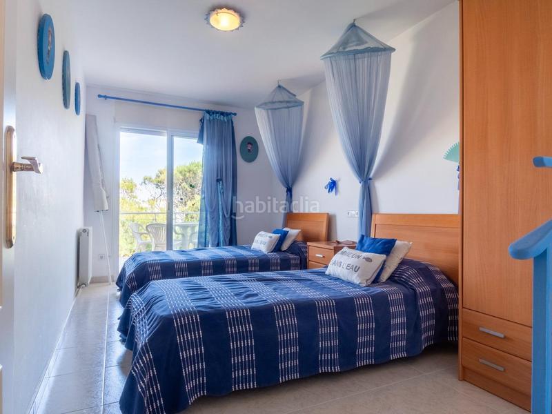 Foto 80fc4122-65f7-43c4-a685-39787f6d1f93. Ático exclusivo ático dúplex en primera línea de mar con vistas espectaculares en Escala (L´)