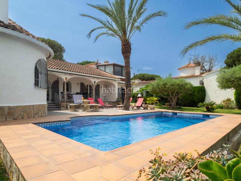 Foto 626a54b2-af86-4ba7-8310-4f79890b089f. Casa un oasis de privacidad y confort en Riells Escala (L´)