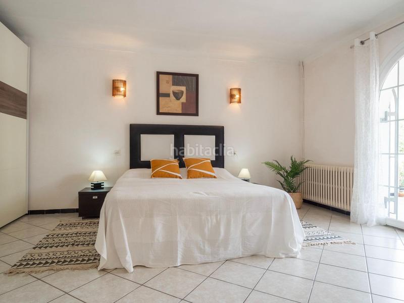 Foto 713b0f66-d9ee-4bb9-afb1-2e2a9e754753. Casa un oasis de privacidad y confort en Riells Escala (L´)