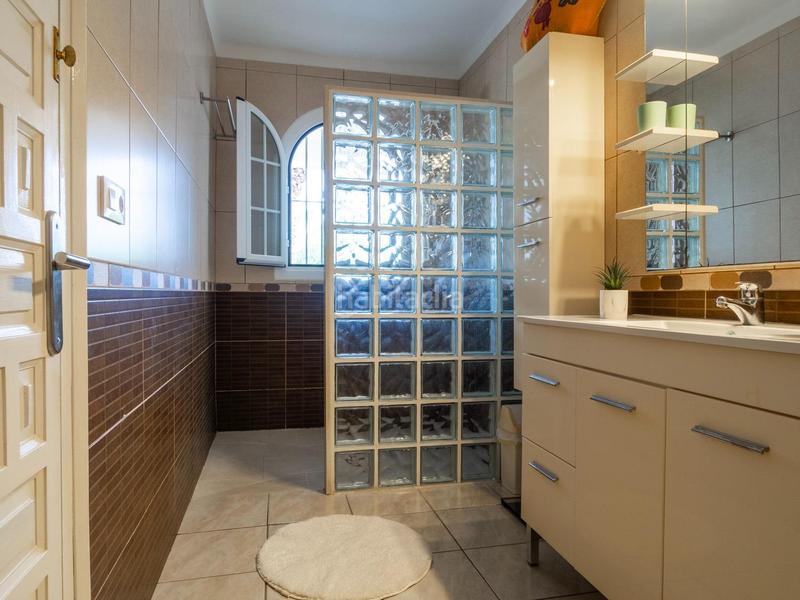 Foto 8f157645-87f2-427e-904e-371cc4367932. Casa un oasis de privacidad y confort en Riells Escala (L´)