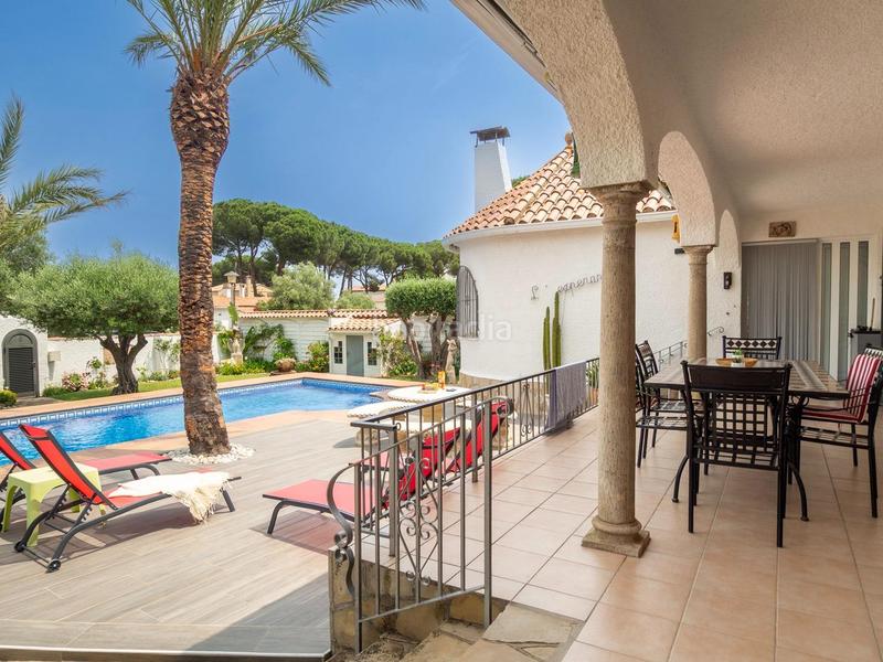 Foto ac124b58-6081-4361-8cd8-9a43642e1ea1. Casa un oasis de privacidad y confort en Riells Escala (L´)