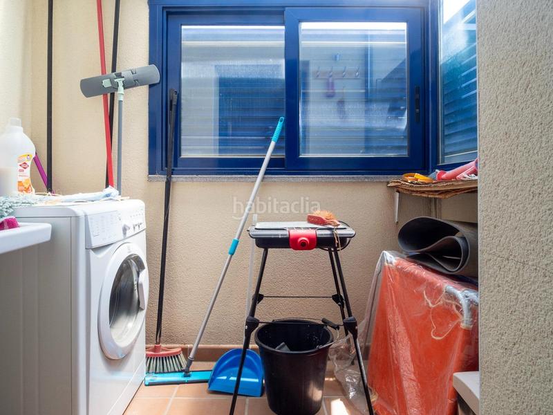 Foto 8e7fa0b4-28dd-4b2b-b481-b2c18f6b926d. Zweistöckige wohnung mit heizung parking pool in Eixample Residencial Escala (L´)