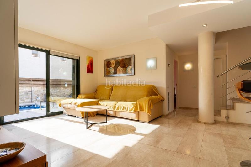 Foto 5cd572ff-18f9-4afd-b248-04f1f72413e3. Haus mit heizung parking pool in Riells Escala (L´)