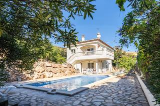 Maison à Port - La Clota - Puig Sec. Casa con vistas al mar en montgó con piscina, sauna y licencia t