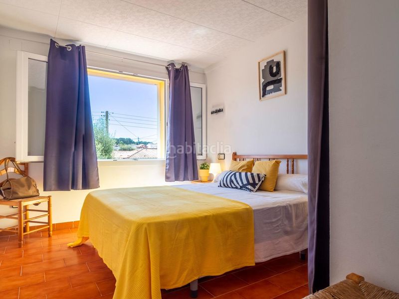 Foto 1d1df135-1b7b-4029-9225-316a76185ebd. Casa  en muy buen estado situada en la zona de Riells de dalt en Escala (L´)