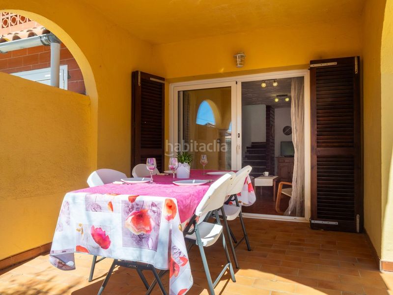 Foto 2345b0d6-0c97-41c3-af56-3f643046f60c. Casa amb aparcament a Riells Escala (L´)