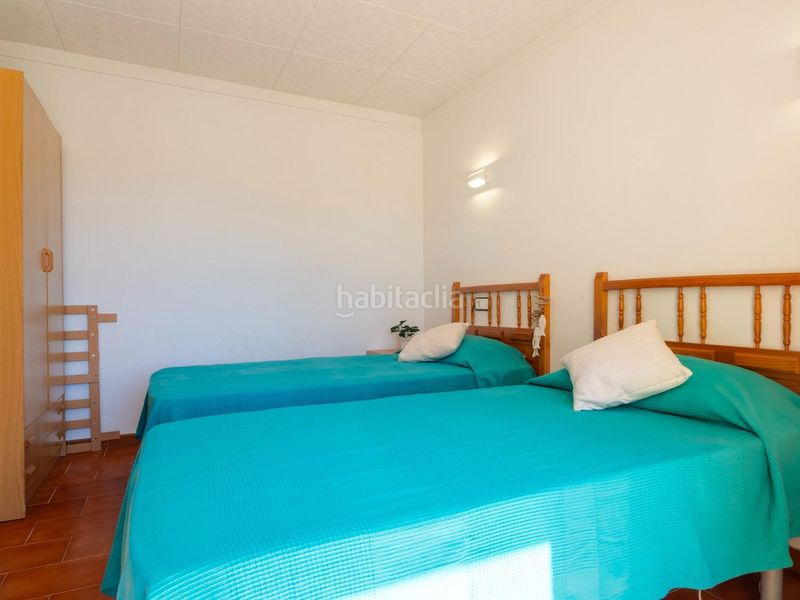 Foto e9b5c93d-ba45-479b-abab-da05e55879b3. Casa  en muy buen estado situada en la zona de Riells de dalt en Escala (L´)