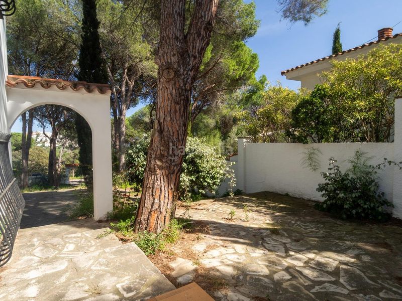 Foto 00a41e55-5557-4ad2-b34b-5fc91e71b776. Casa amb aparcament a Port - La Clota - Puig Sec Escala (L´)