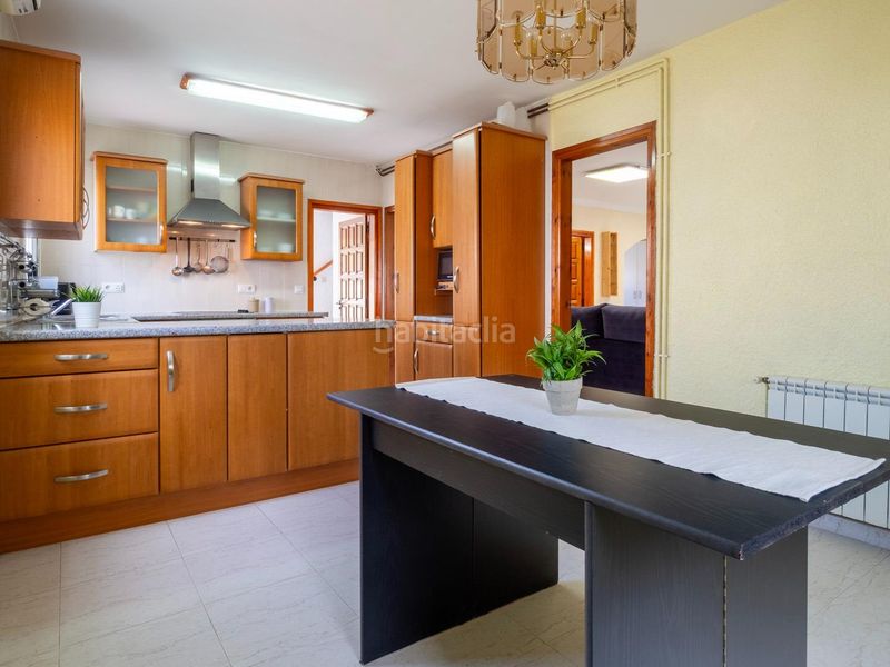 Foto 03738923-77aa-4736-afdc-a30740d735fb. Casa amb aparcament a Riells Escala (L´)