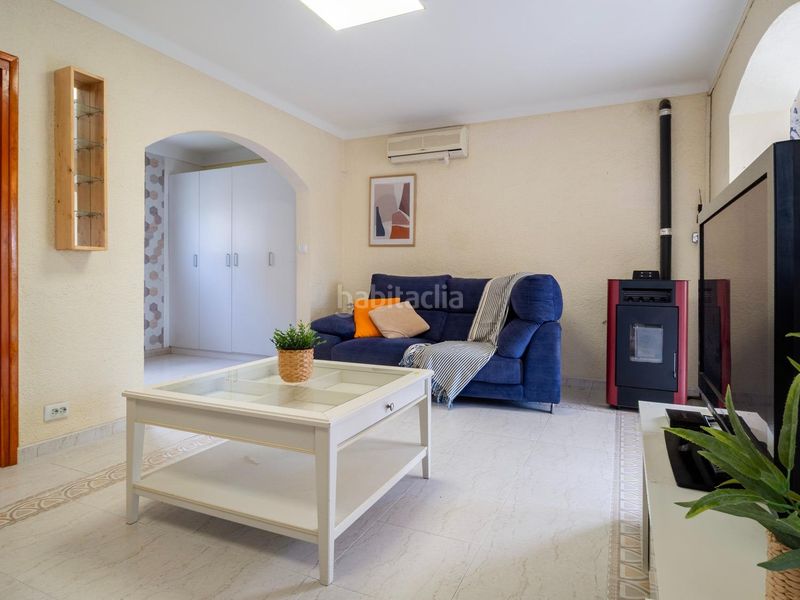 Foto c114d667-7a80-41de-b24e-15e7d1ca3560. Casa amb aparcament a Riells Escala (L´)
