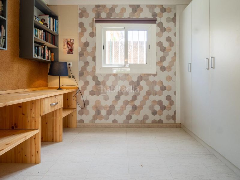 Foto f17df5ad-738f-4432-852d-d3b8364df810. Casa amb aparcament a Riells Escala (L´)
