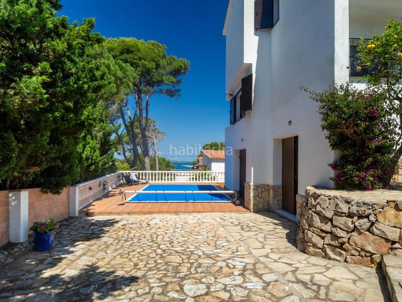 Foto 17d3af62-9f51-4cb3-9e76-b9070bfdacb3. Casa amb aparcament piscina a Montgó Escala (L´)