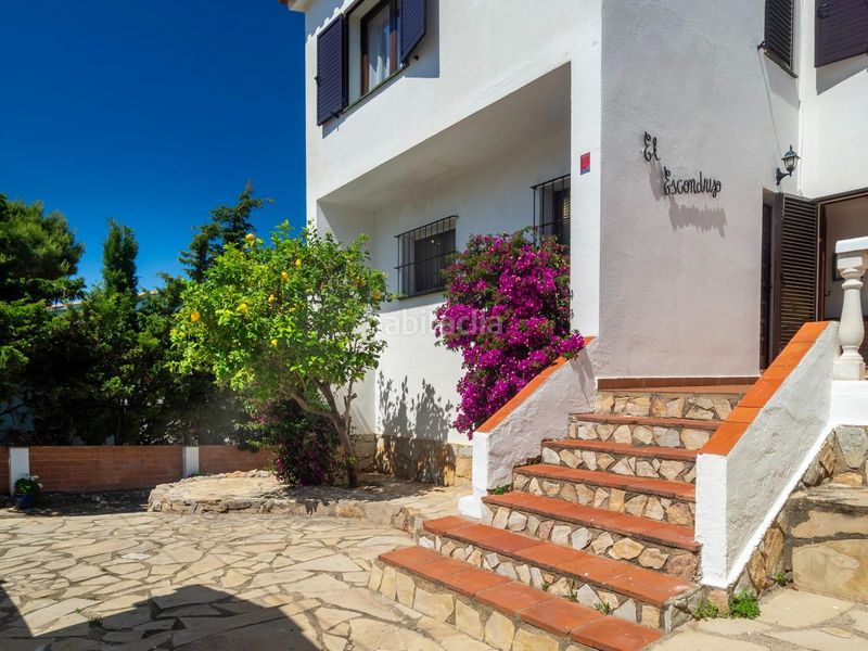 Foto 52e2676a-04e8-4059-ab88-cc7478f5c6c7. Casa amb aparcament piscina a Montgó Escala (L´)