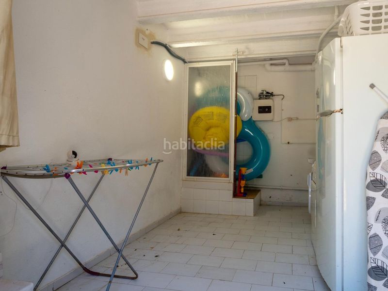 Foto 7245bb85-1e8b-4e12-84da-85140e24a327. Casa amb aparcament piscina a Montgó Escala (L´)