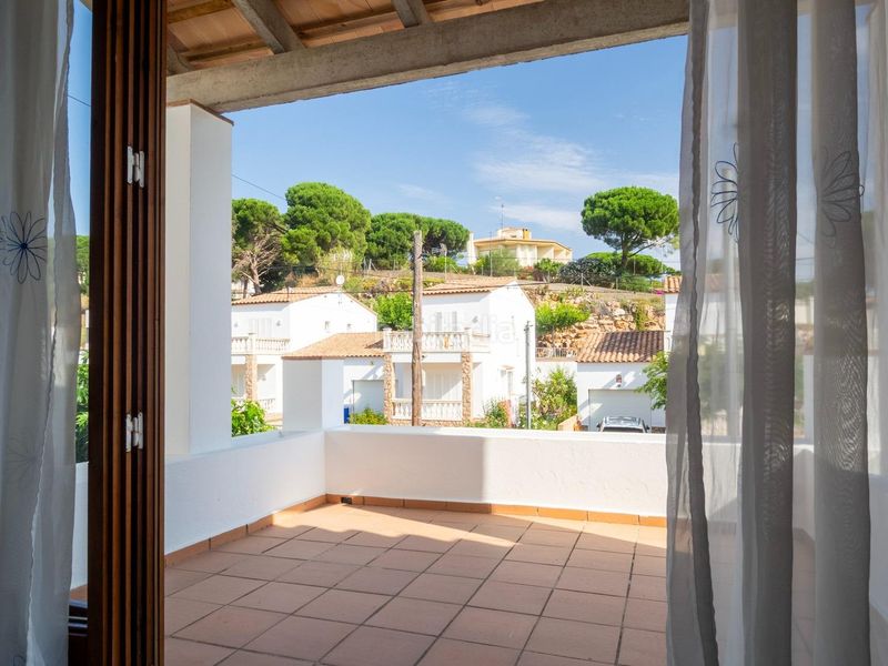Foto 9471eddf-347d-409b-b1a7-65838485b781. Casa amb aparcament a l´Estartit poble Estartit