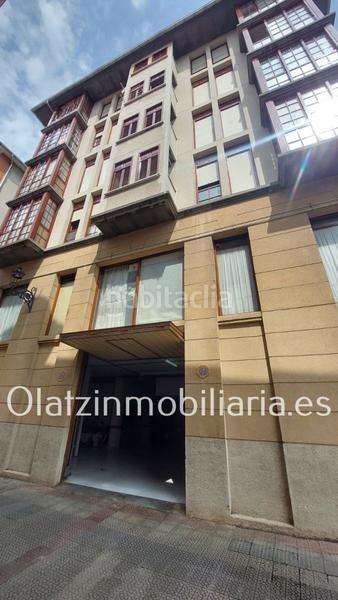 Foto 794553e6-9007-4416-b35a-7e589c55dbde. Aparcament cotxe a Balmaseda