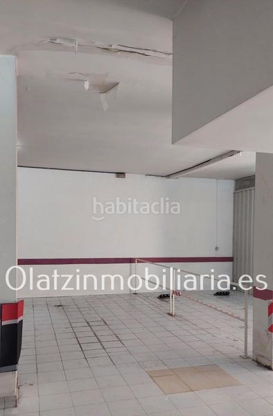 Foto c3a6b705-2b96-4965-a583-33e851f8ce88. Aparcament cotxe a Balmaseda