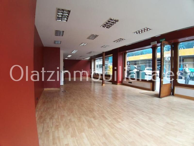 Foto 9decb04c-760c-431e-ae80-3f8896a75524. Rent business premise in Ametzola Bilbao